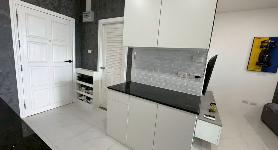 Wohnung zum Kauf mit Studio in Pratumnak, Pattaya