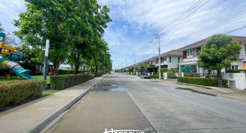For sale 3 bedrooms house in Bang Phli, Samut Prakan