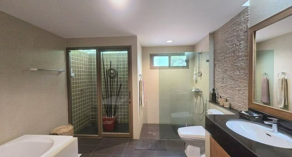 À vendre 3 chambres maison à Huay Yai, Pattaya