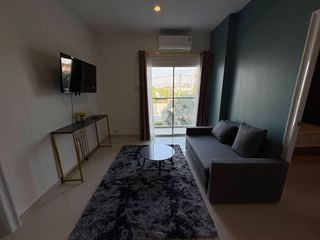 For rent 2 bedrooms condo in Bang Lamung, Chonburi