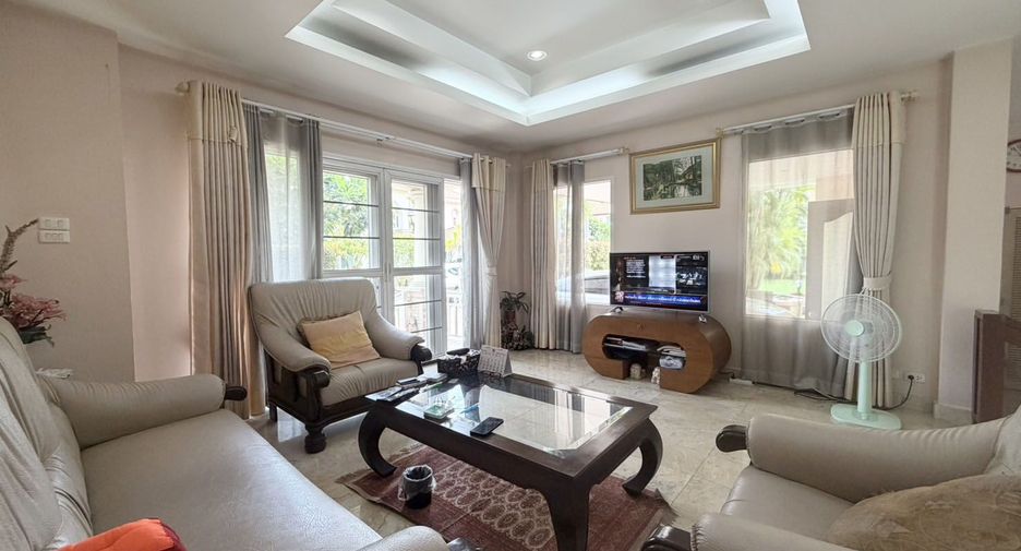 For sale 5 bedrooms house in Saraphi, Chiang Mai