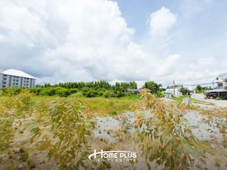 Terreno en venta en Si Racha, Chonburi