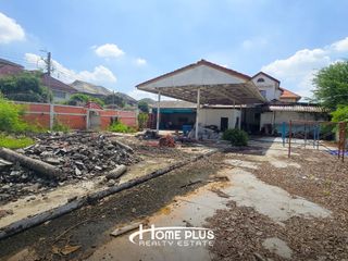 Terreno en venta en Bang Khun Thian, Bangkok