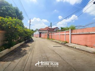 Haus zum Kauf mit 3 Zimmer in Chom Thong, Bangkok