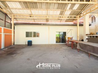 Haus zum Kauf mit 3 Zimmer in Chom Thong, Bangkok