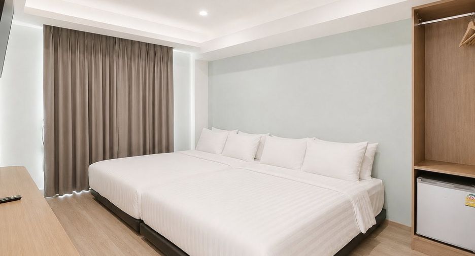 For rent 4 bedrooms villa in Bang Lamung, Chonburi