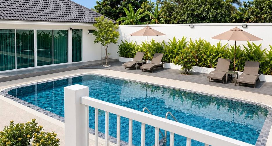 For rent 4 bedrooms villa in Bang Lamung, Chonburi
