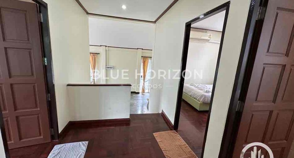 For sale 3 bedrooms house in South Pattaya, Pattaya