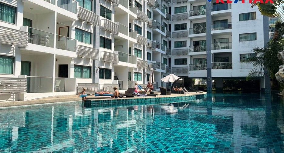 For rent 2 bedrooms condo in North Pattaya, Pattaya