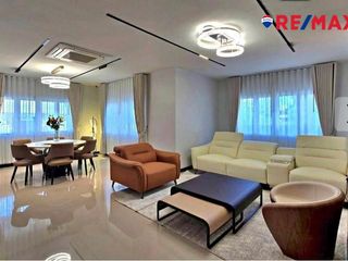 Casa en venta de 5 habitaciones en Bang Lamung, Chonburi