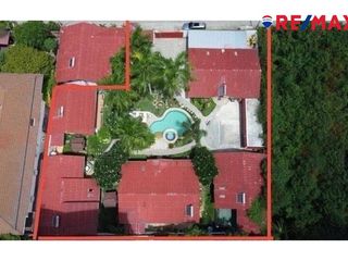 Casa en venta de 5 habitaciones en Bang Lamung, Chonburi