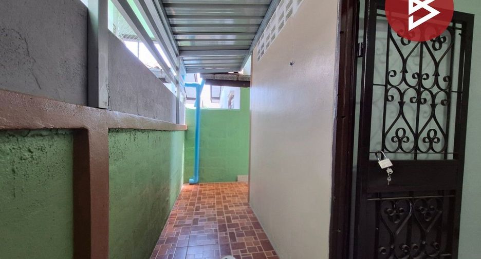 À vendre 3 chambres maison à Damnoen Saduak, Ratchaburi