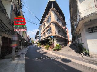 Local comercial en venta de 2 habitaciones en Phasi Charoen, Bangkok