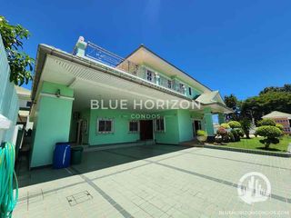 For rent 5 bedrooms villa in Bang Lamung, Chonburi