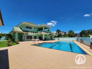 For rent 5 bedrooms villa in Bang Lamung, Chonburi