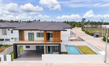 For sale 3 ベッドルーム villa in East Pattaya, Pattaya