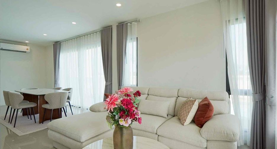 For sale 3 ベッドルーム villa in East Pattaya, Pattaya