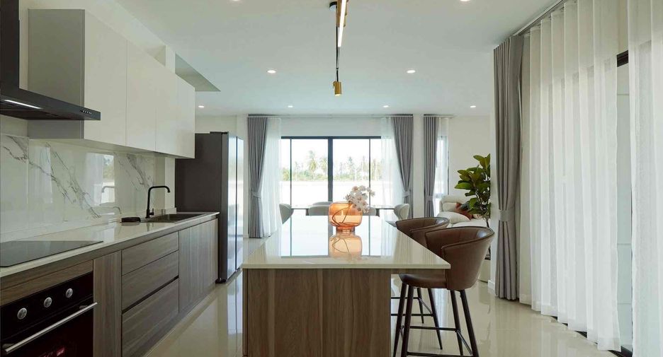 For sale 3 ベッドルーム villa in East Pattaya, Pattaya