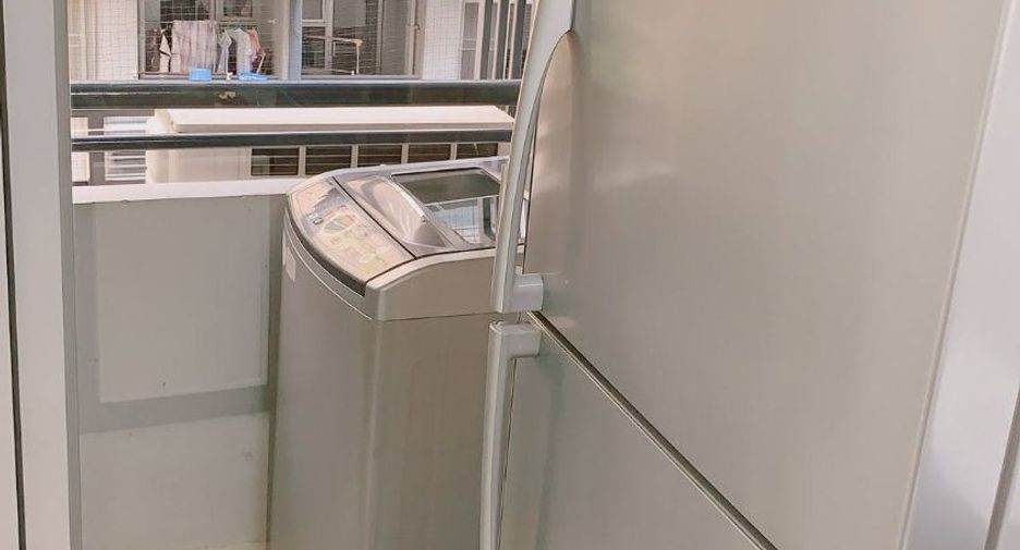 Wohnung zur Miete mit 1 Zimmer in Yan Nawa, Bangkok