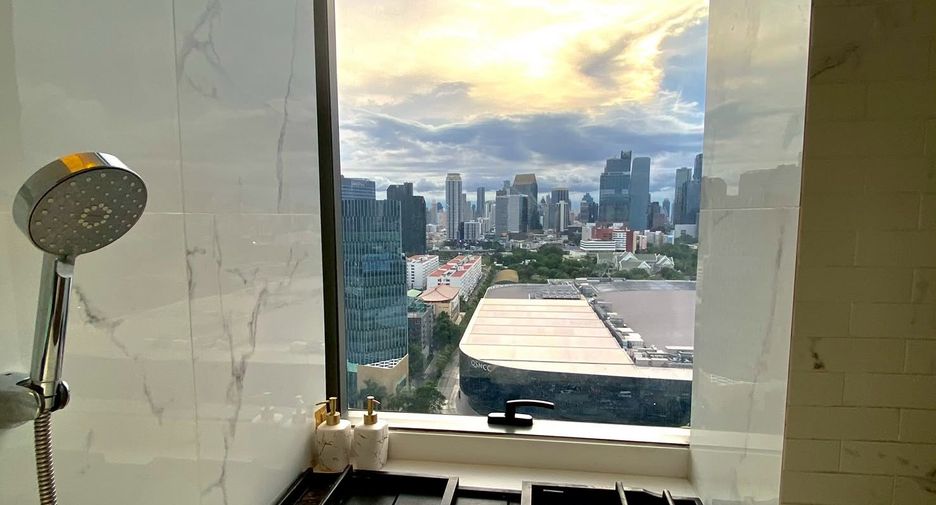 À louer 2 chambres condo à Khlong Toei, Bangkok
