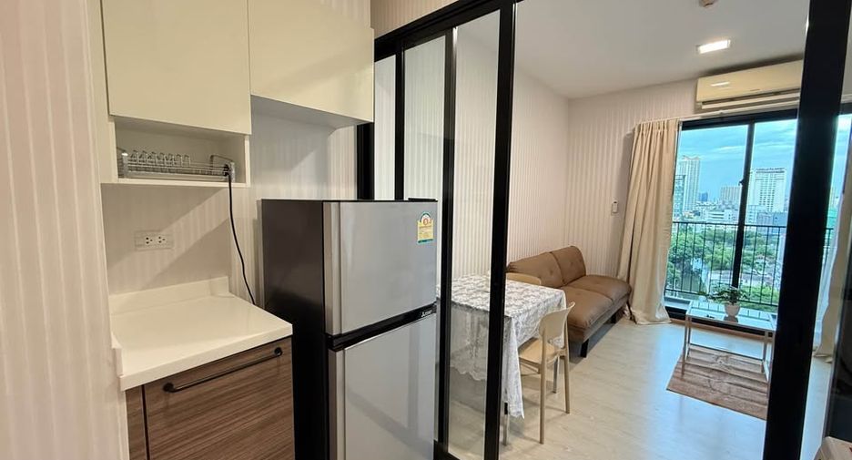 For rent 1 bed condo in Huai Khwang, Bangkok