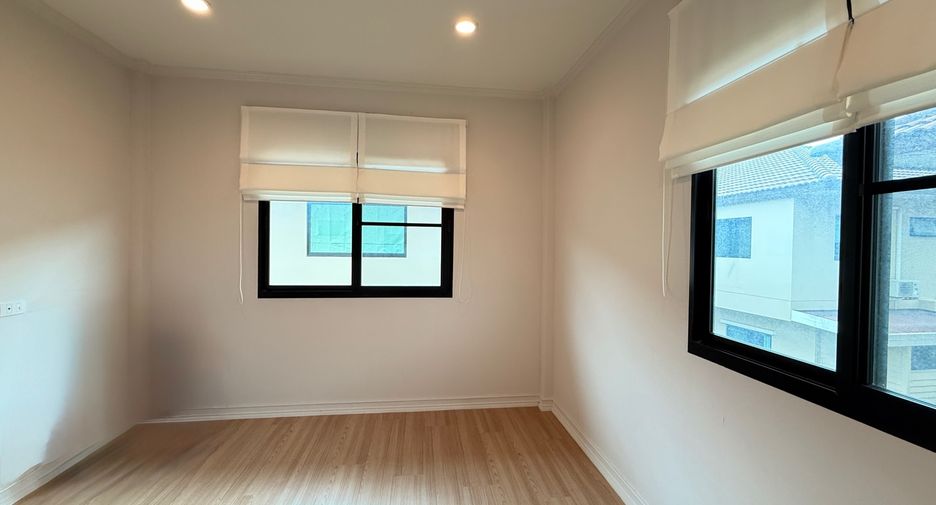 For sale 4 bedrooms house in Mae Rim, Chiang Mai