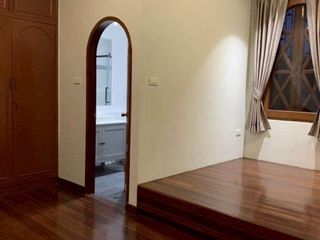 出租 4 卧室 独立屋 在 Ratchathewi, 曼谷