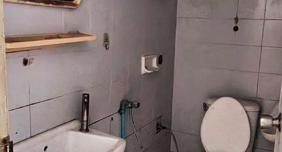For sale 2 bedrooms townhouse in Mueang Samut Prakan, Samut Prakan