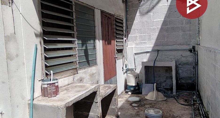 For sale 2 bedrooms townhouse in Mueang Samut Prakan, Samut Prakan