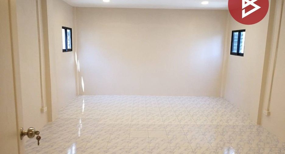 For sale 5 bedrooms retail Space in Bang Khun Thian, Bangkok