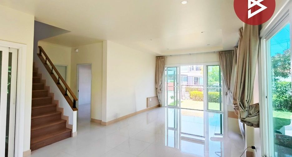Casa en venta de 4 habitaciones en Bang Phli, Samut Prakan