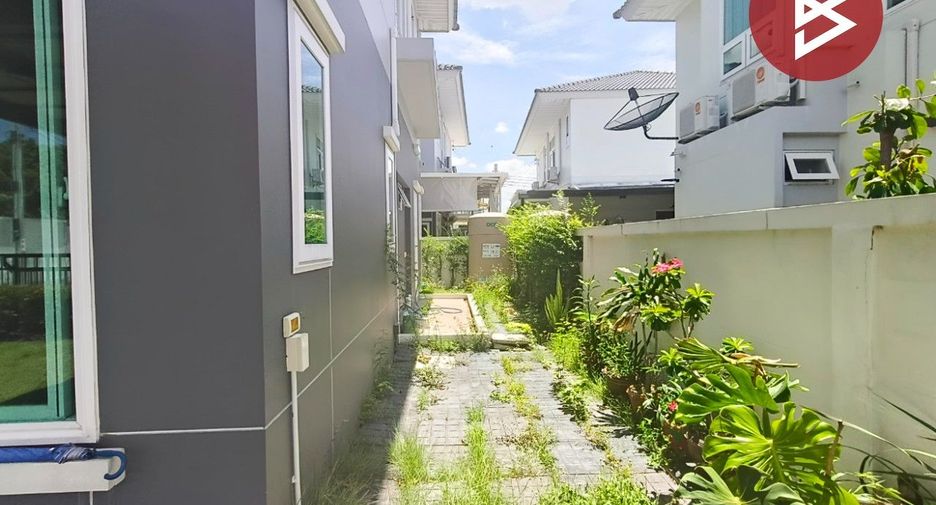 Casa en venta de 4 habitaciones en Bang Phli, Samut Prakan