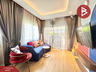 À vendre 3 chambres maison de ville à Bang Phli, Samut Prakan