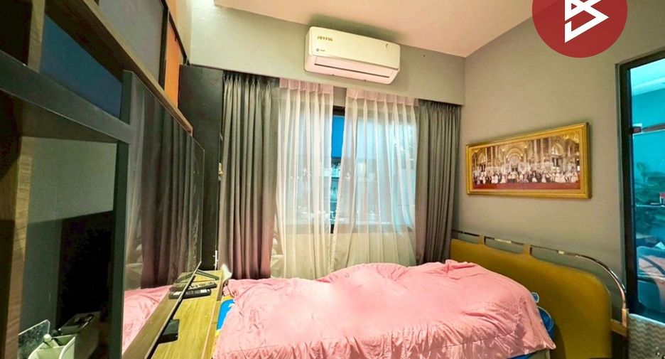 À vendre 3 chambres maison de ville à Bang Phli, Samut Prakan