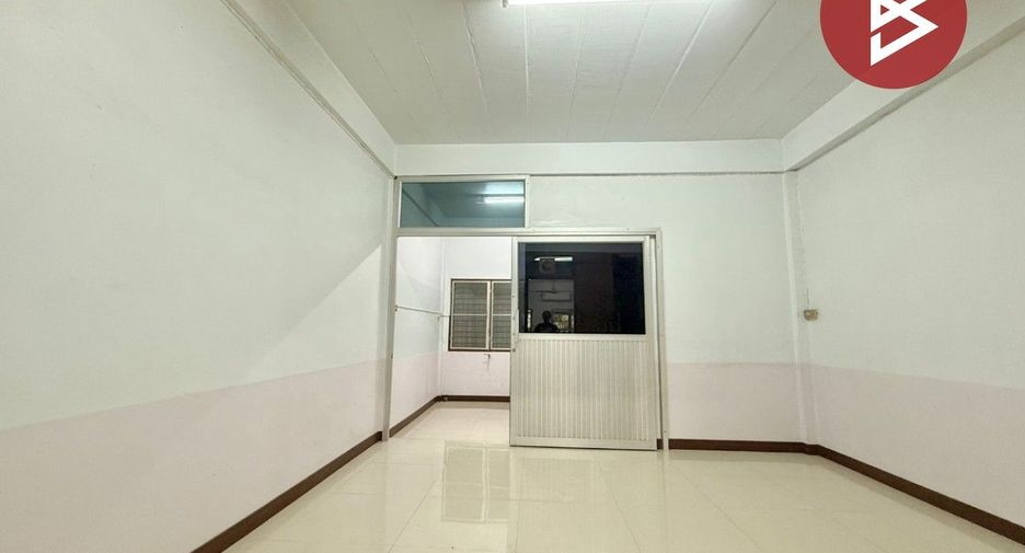 Reihenhaus zum Kauf mit 2 Zimmer in Mueang Ratchaburi, Ratchaburi