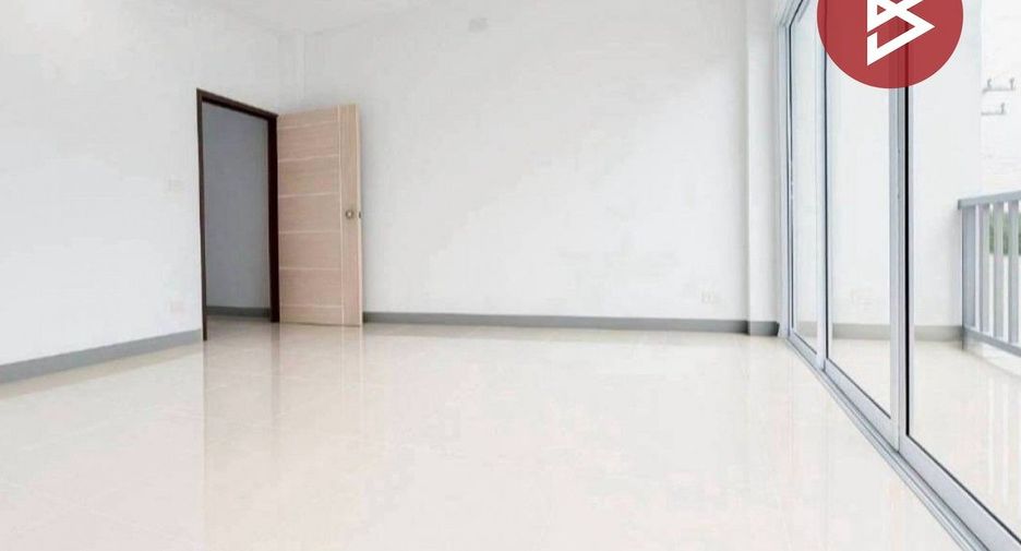 Gewerbefläche zum Kauf mit 8 Zimmer in Ban Hong, Lamphun