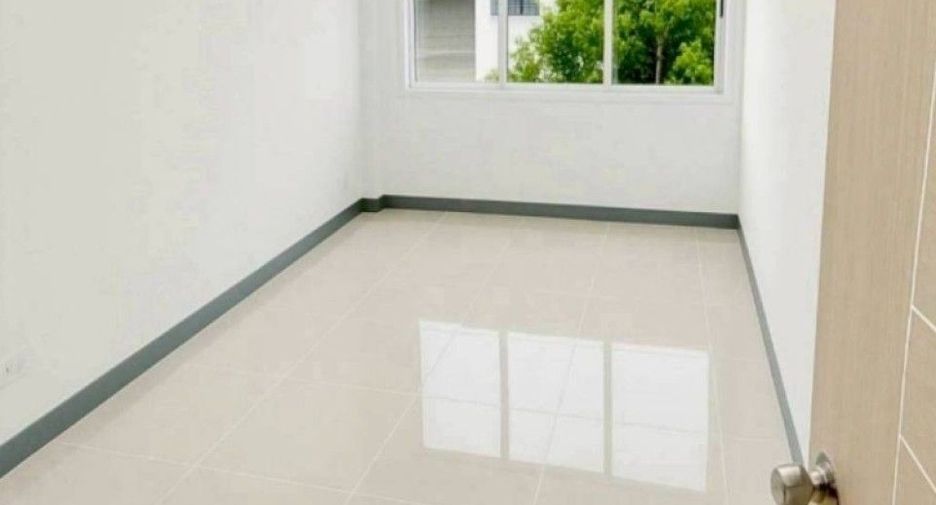 Gewerbefläche zum Kauf mit 8 Zimmer in Ban Hong, Lamphun
