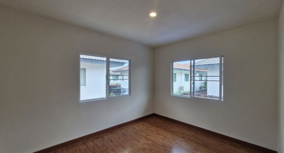 出售 3 卧室 独立屋 在 Bang Phli, Samut Prakan