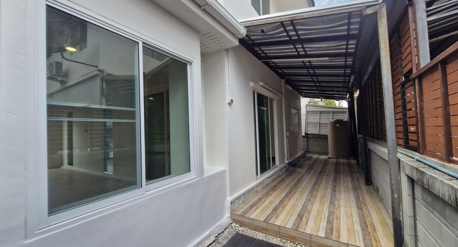 出售 3 卧室 独立屋 在 Bang Phli, Samut Prakan