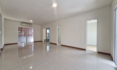 出售 3 卧室 独立屋 在 Bang Phli, Samut Prakan