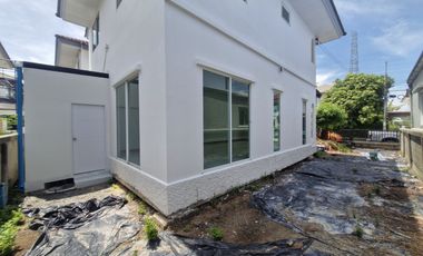 出售 3 卧室 独立屋 在 Bang Phli, Samut Prakan