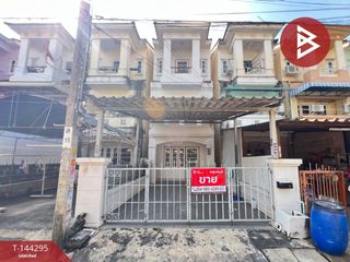 À vendre 3 chambres maison de ville à Phasi Charoen, Bangkok