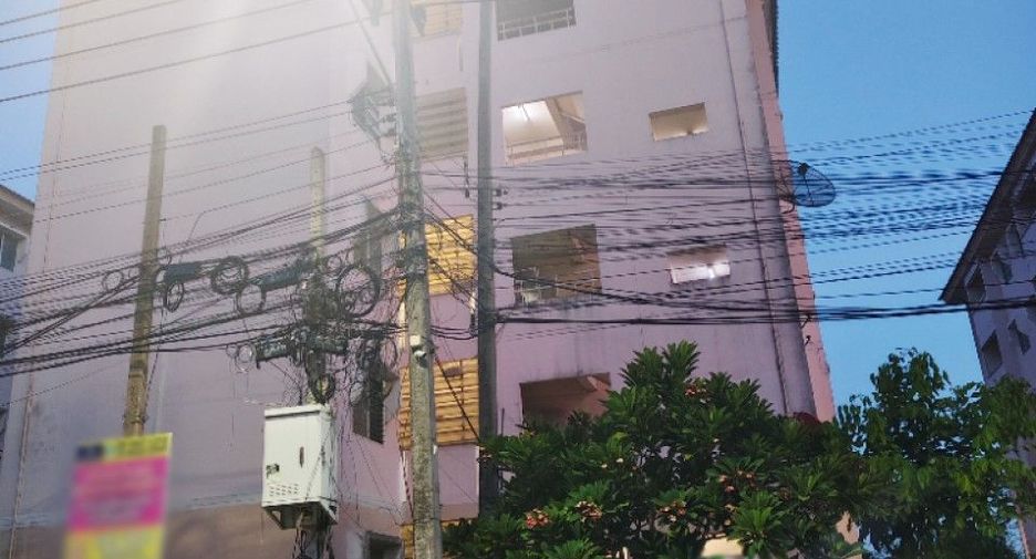 À vendre 1 chambre condo à Sam Phran, Nakhon Pathom