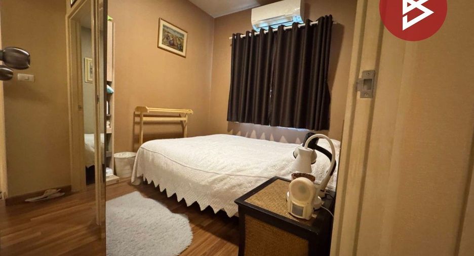 For sale 3 bedrooms townhouse in Ban Pho, Chachoengsao