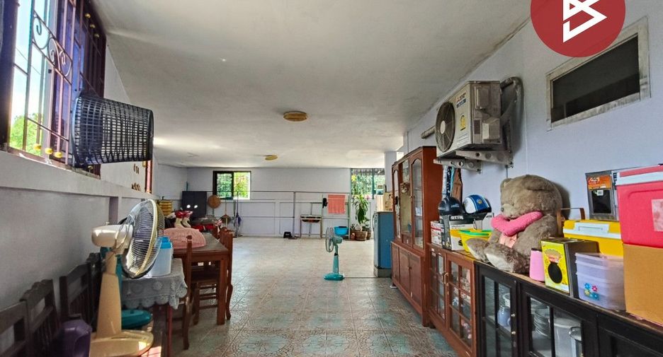 Reihenhaus zum Kauf mit 2 Zimmer in Mueang Chon Buri, Chonburi