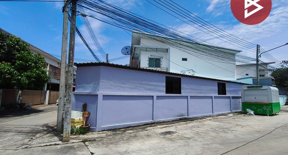 Reihenhaus zum Kauf mit 2 Zimmer in Mueang Chon Buri, Chonburi