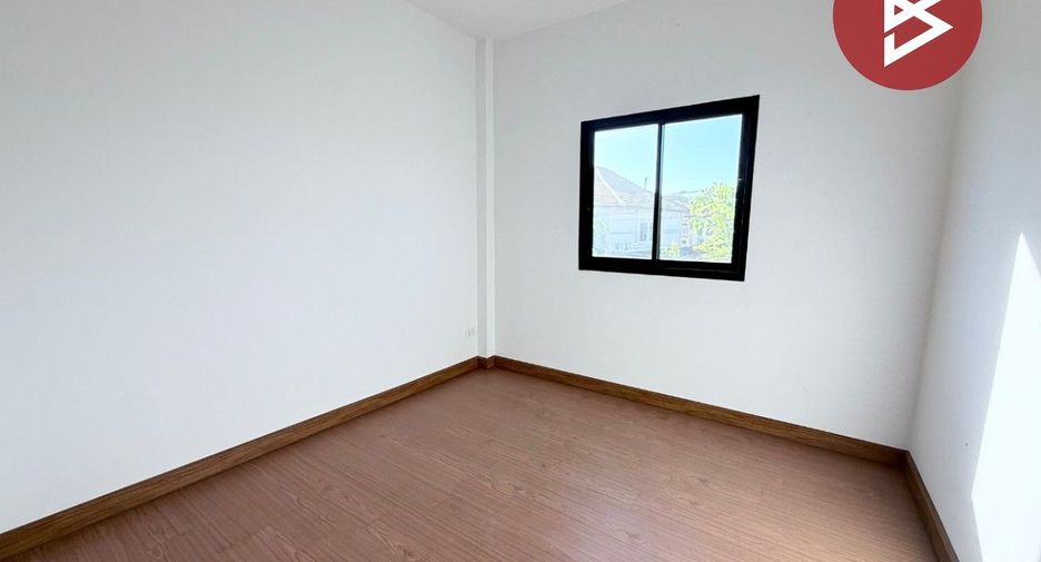 For sale 3 bedrooms house in Mueang Chon Buri, Chonburi