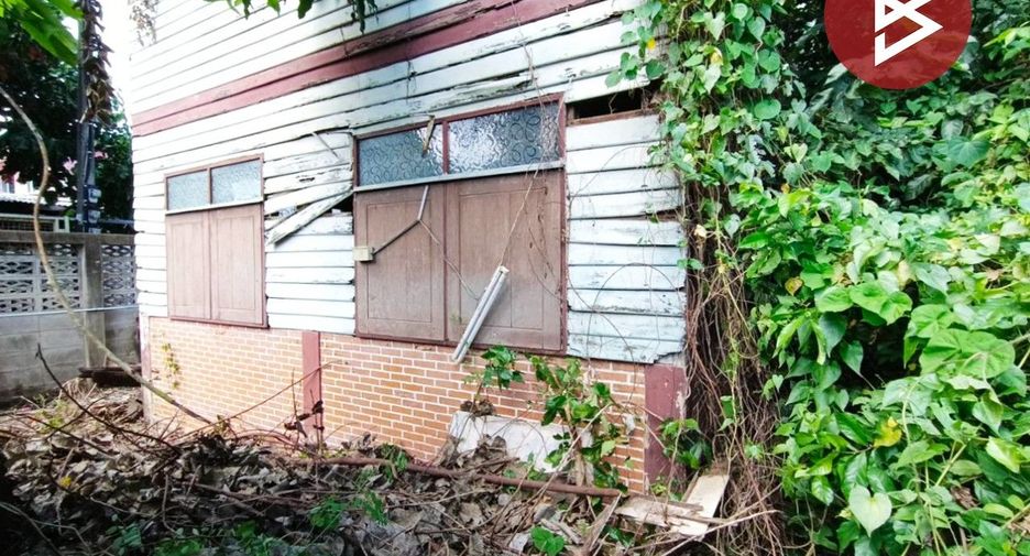 Terreno en venta en Phasi Charoen, Bangkok