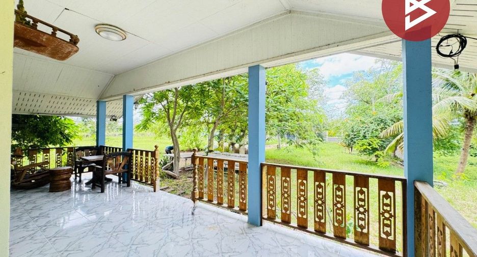 Haus zum Kauf mit 1 Zimmer in Tha Yang, Phetchaburi