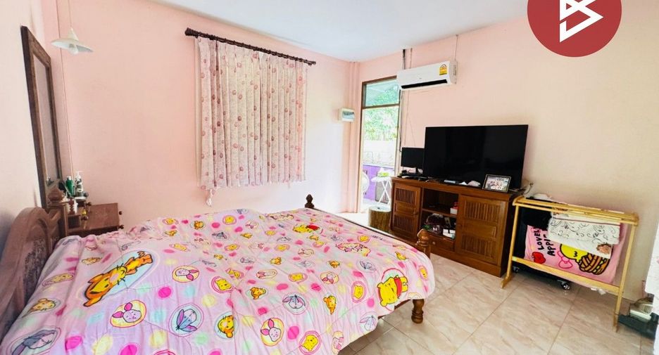 Haus zum Kauf mit 1 Zimmer in Tha Yang, Phetchaburi
